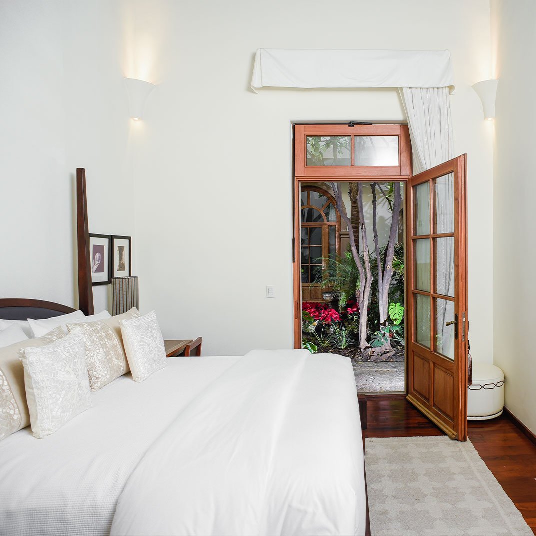 Hotel Casa Blanca 7 / Rooftop Bar, rooms