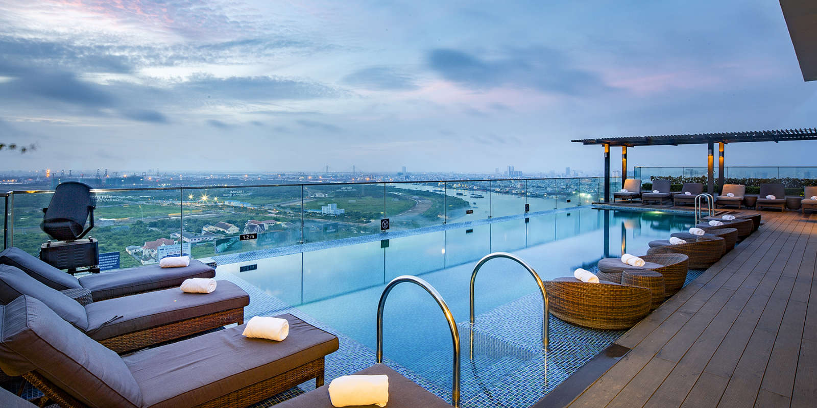 Liberty Central Saigon Riverside