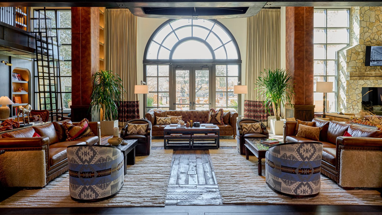 Hotel Drover, Autograph Collection