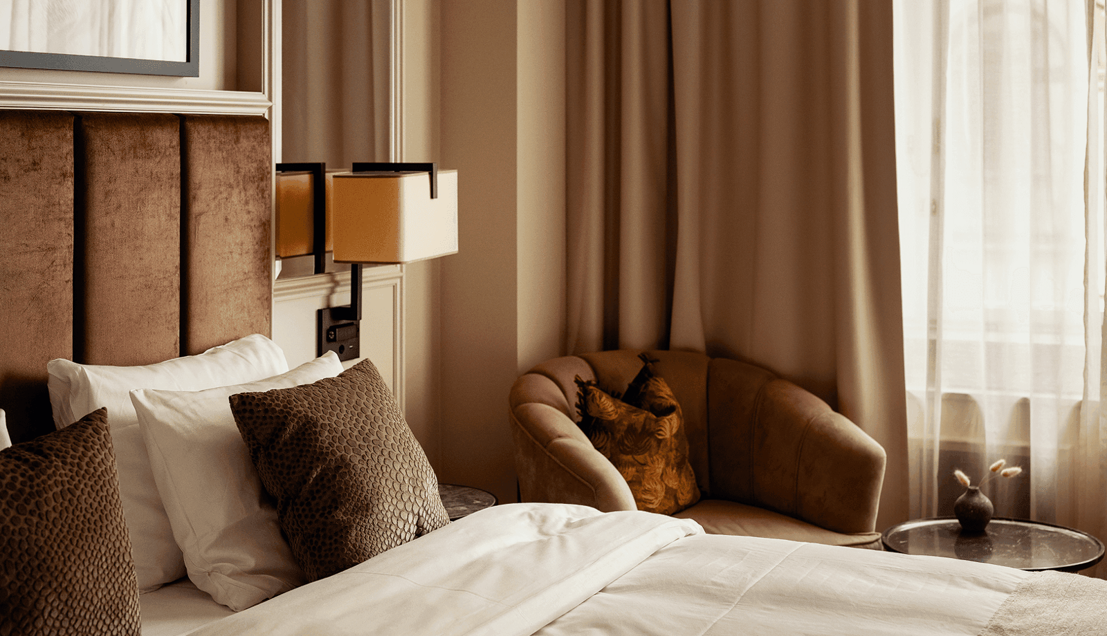 Bank Hotel, rooms