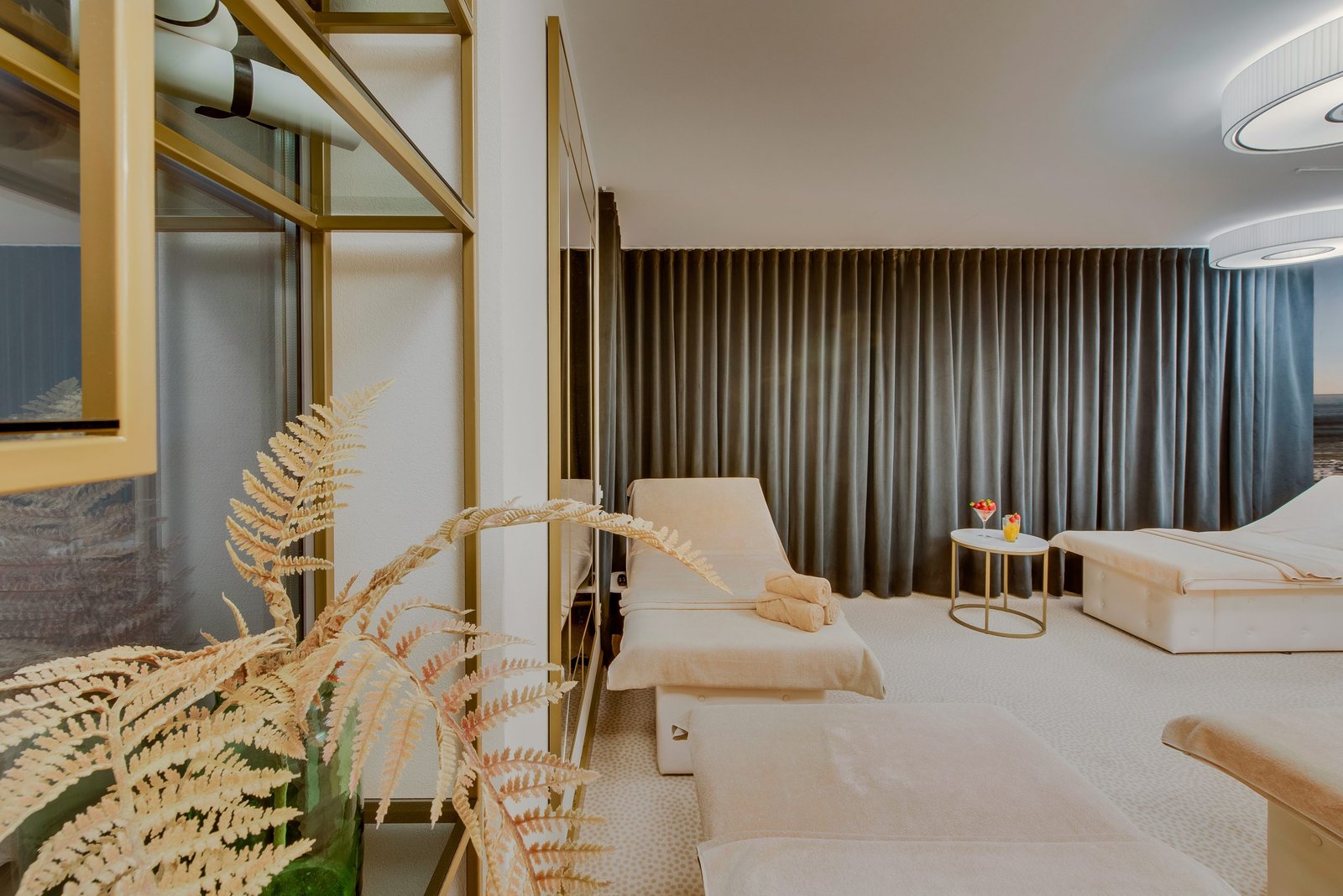 GRAND POET by Semarah hotels, wellness