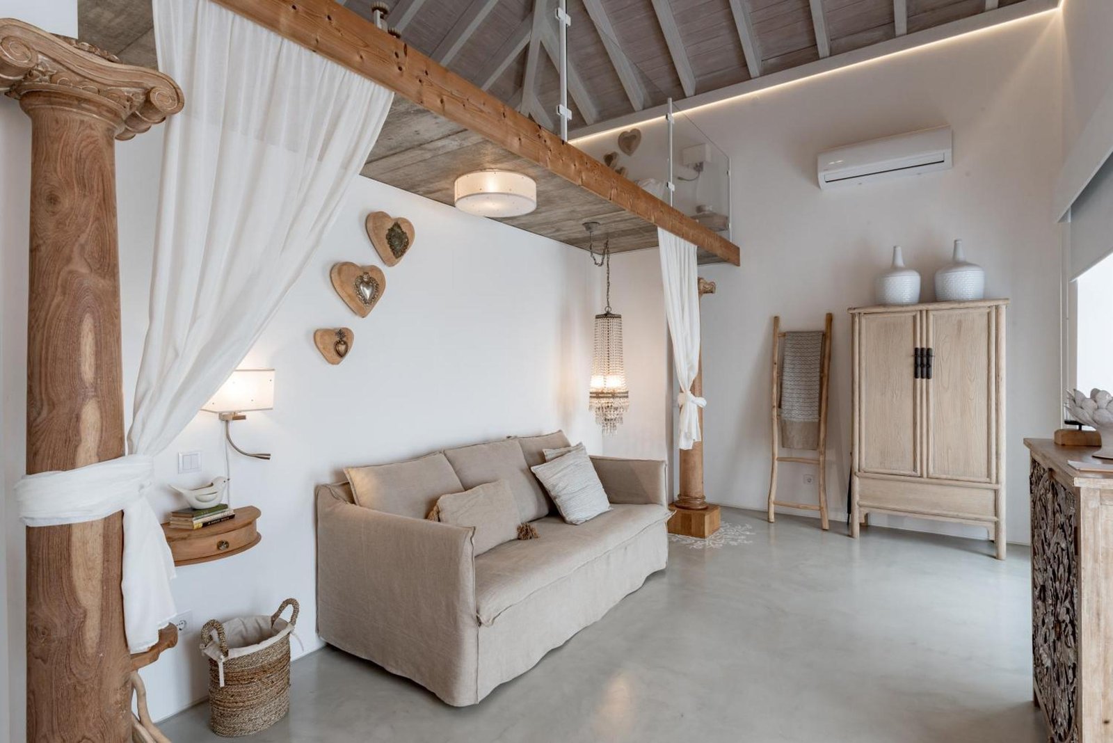 Colégio Charm House, rooms