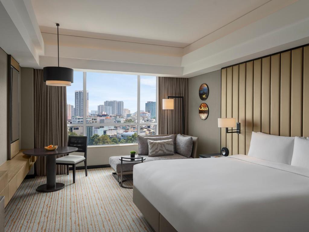 New World Saigon Hotel — rooms