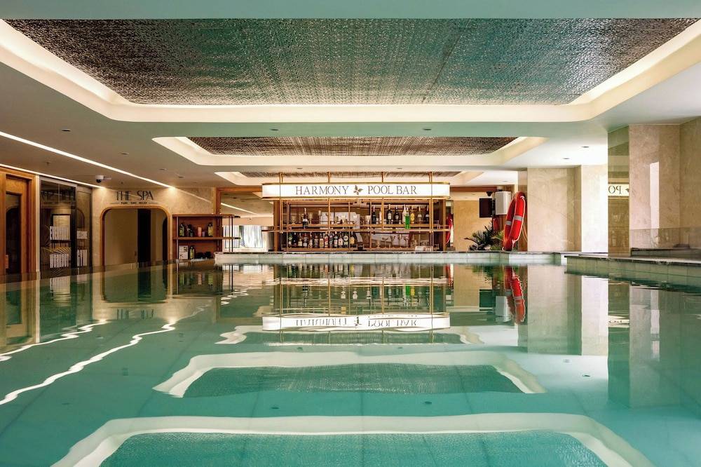 New World Saigon Hotel — wellness