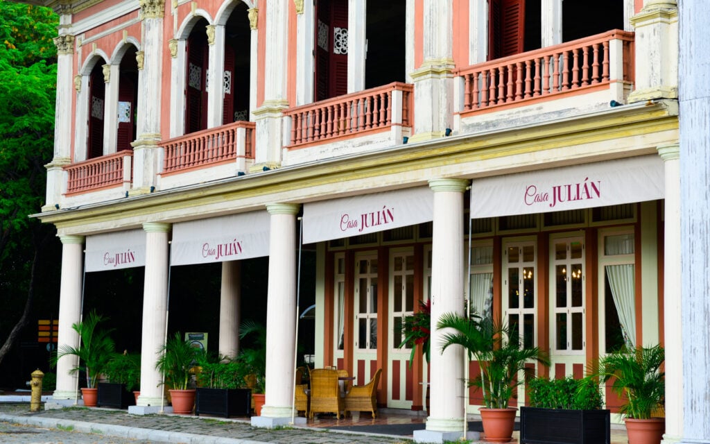 Hotel Del Parque, eat & drink