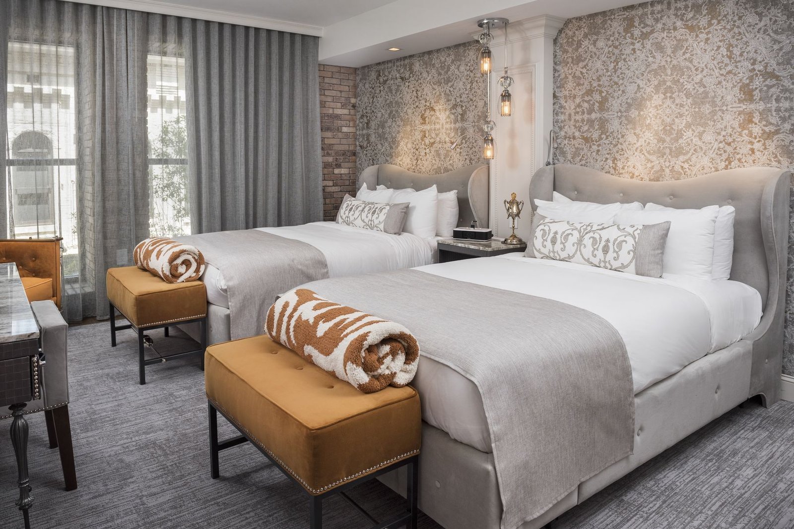 The Ivey's Hotel, rooms