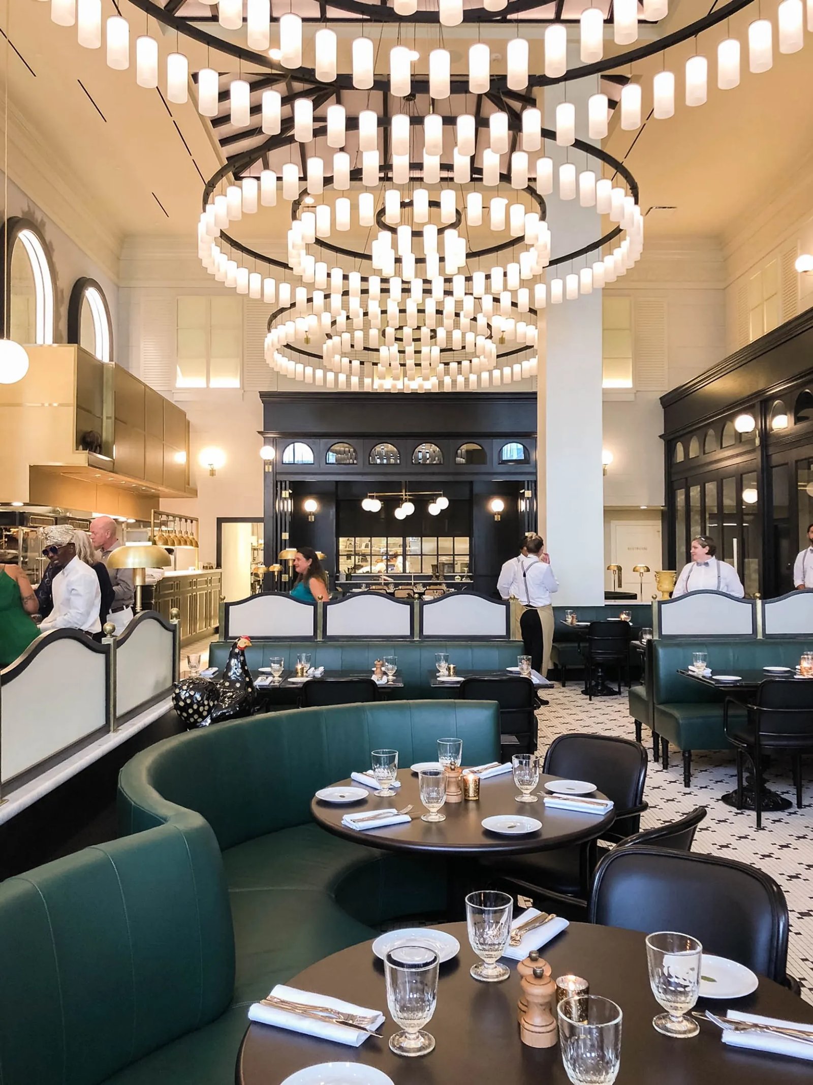 The Ivey's Hotel, eat & drink