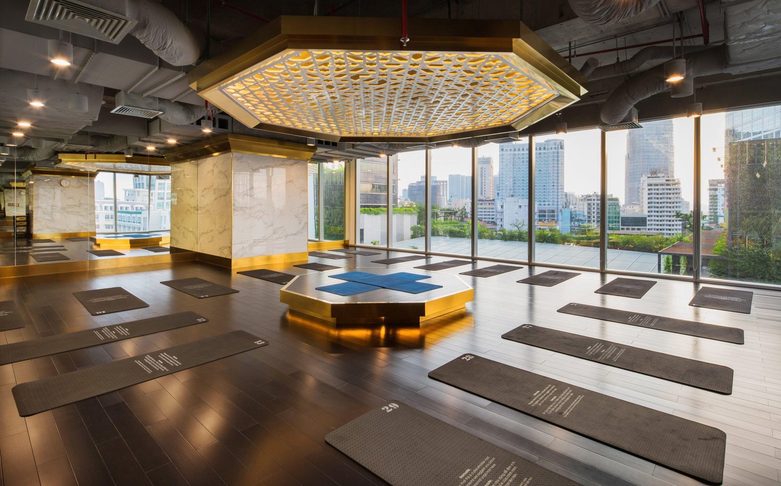 Fusion Original Saigon Centre, gym and yoga studio
