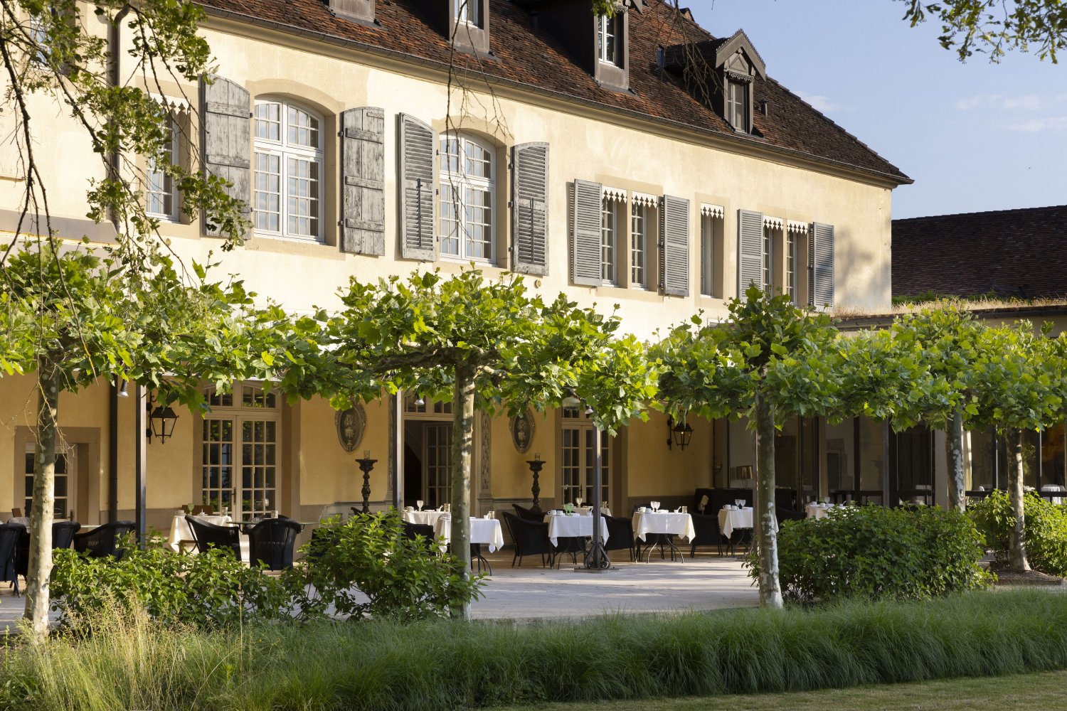 Château de Germigney, at the table