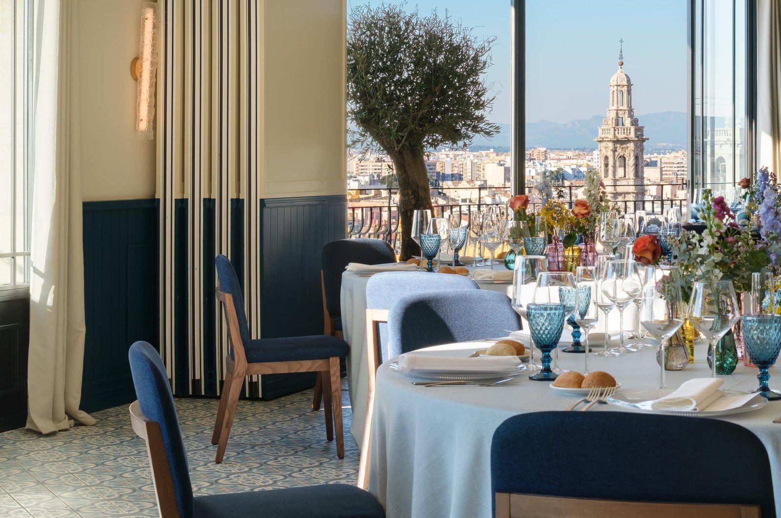 Only YOU Hotel Valencia, eat & drink