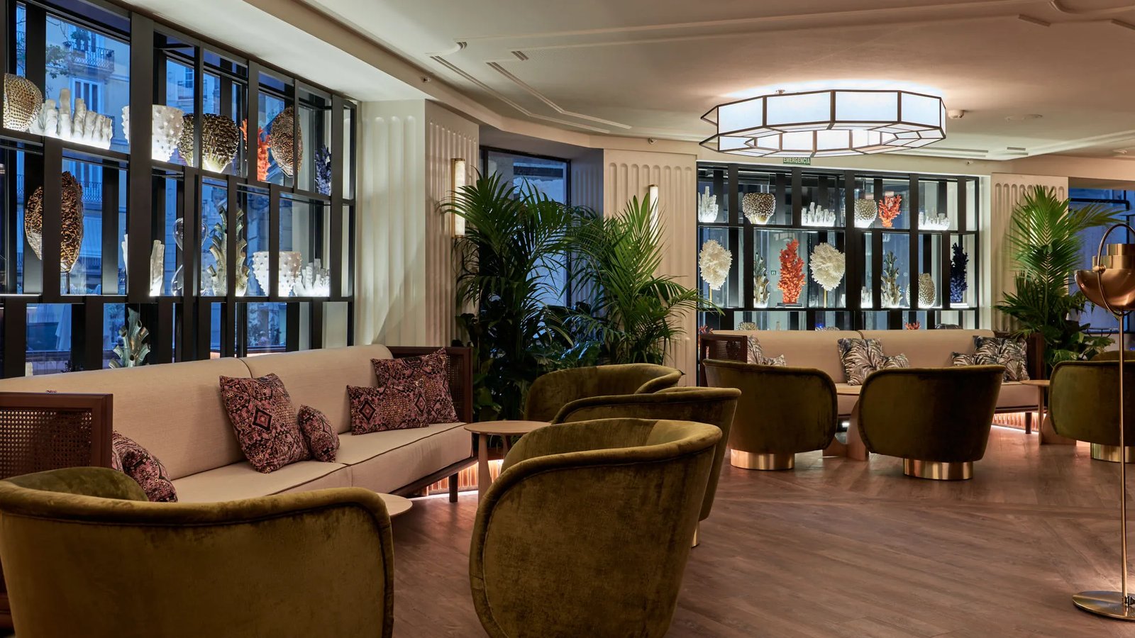 Only YOU Hotel Valencia, vibe
