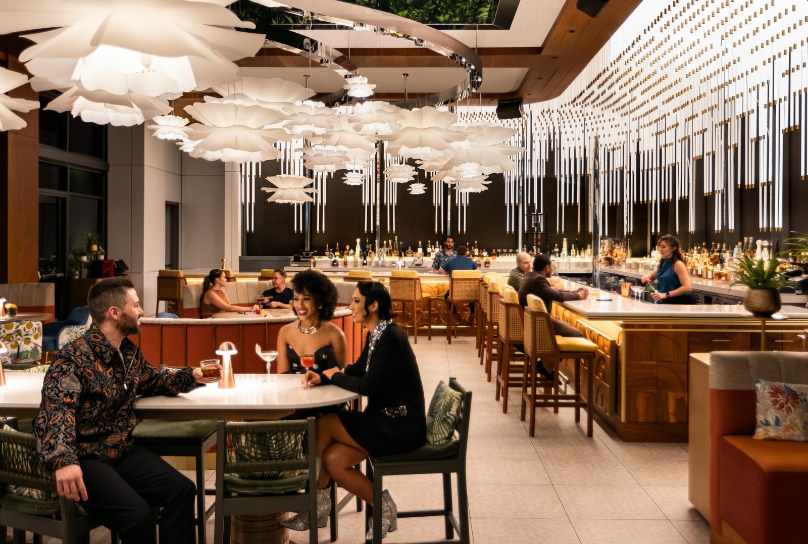 Lake Nona Wave Hotel, eat & drink