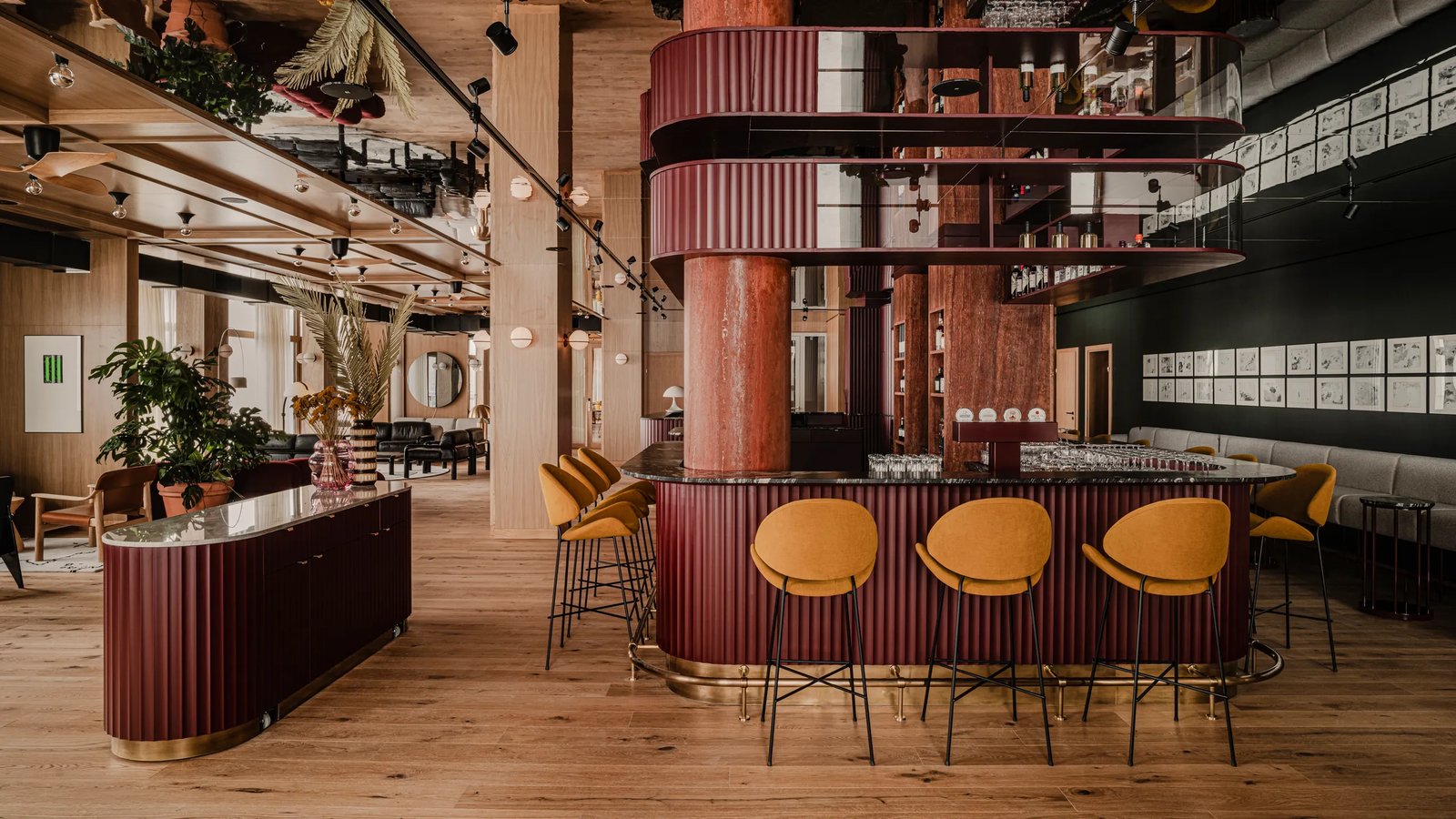 The Cōmodo, the lobby bar