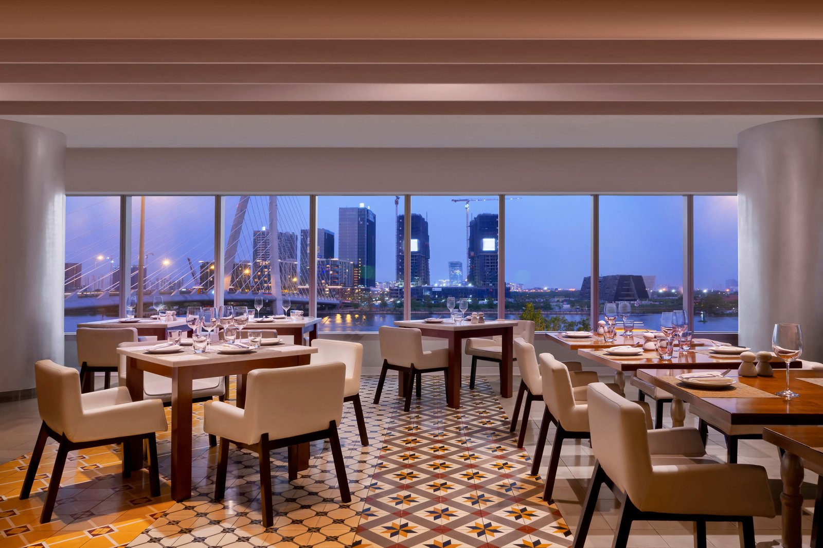 Le Méridien Saigon, akuna