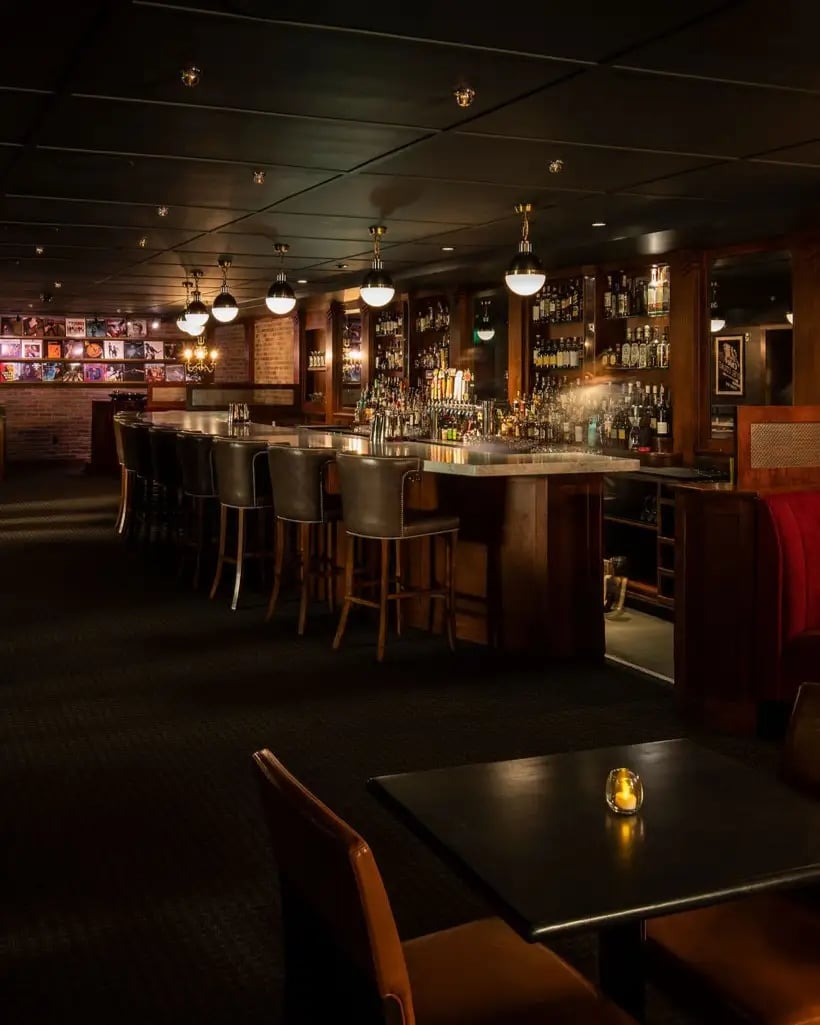 The Armstrong Hotel, eat & drink