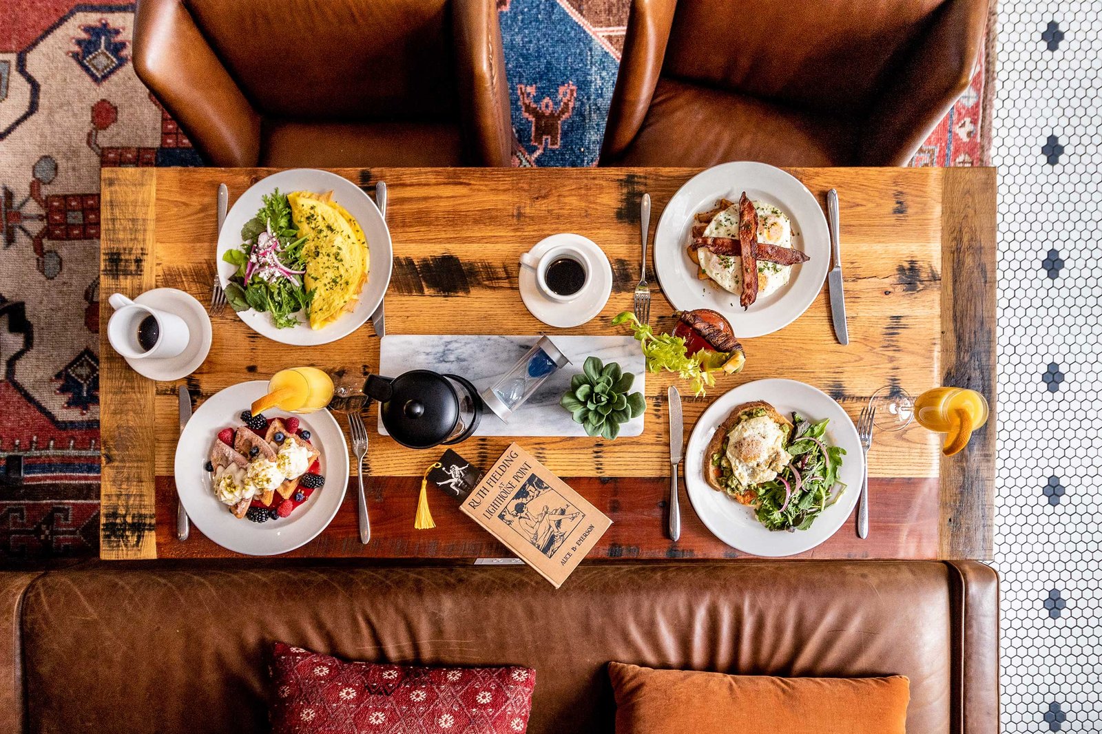 The Armstrong Hotel, eat & drink