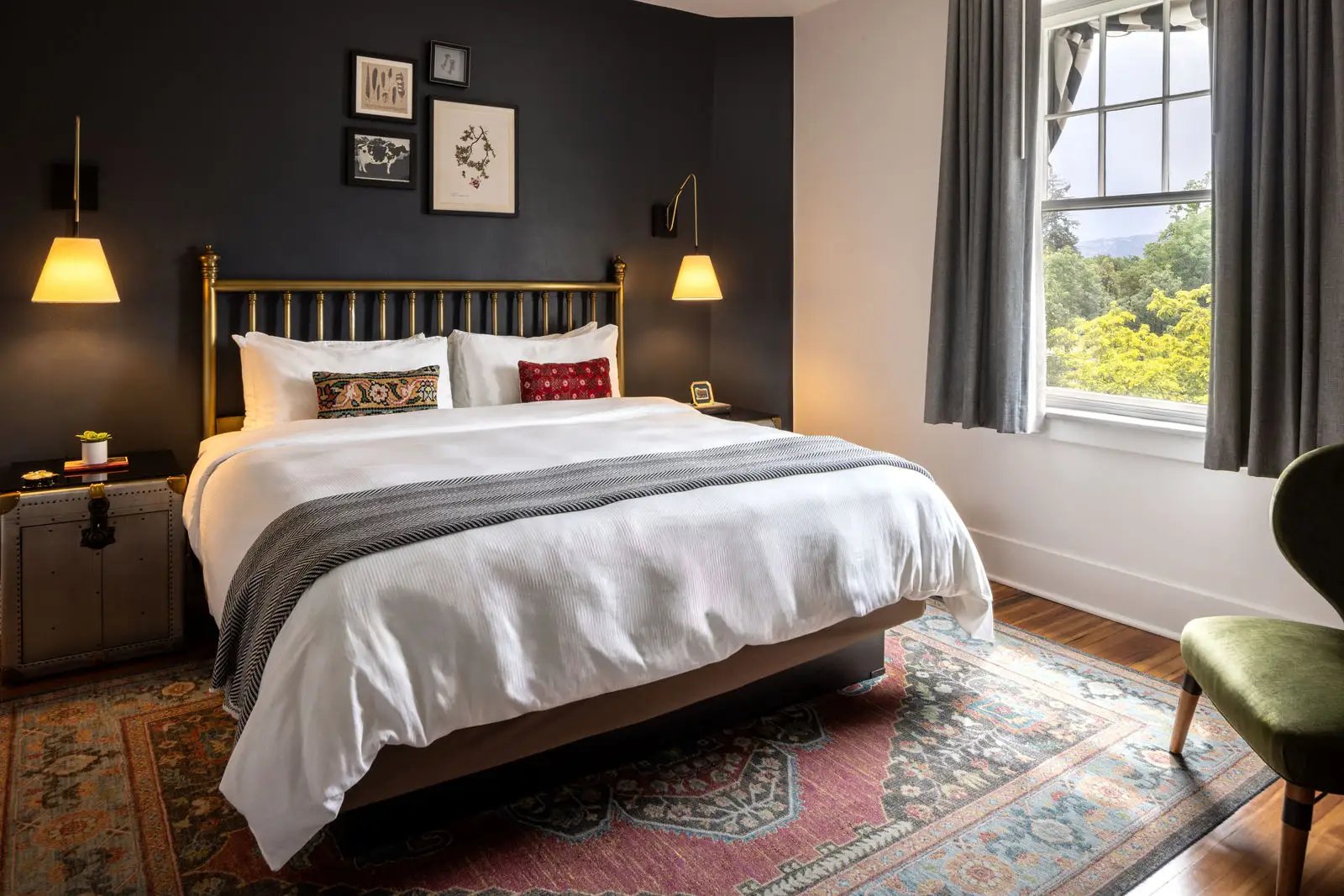 The Armstrong Hotel, rooms