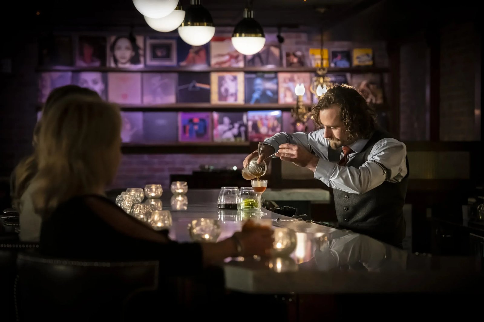The Armstrong Hotel, eat & drink