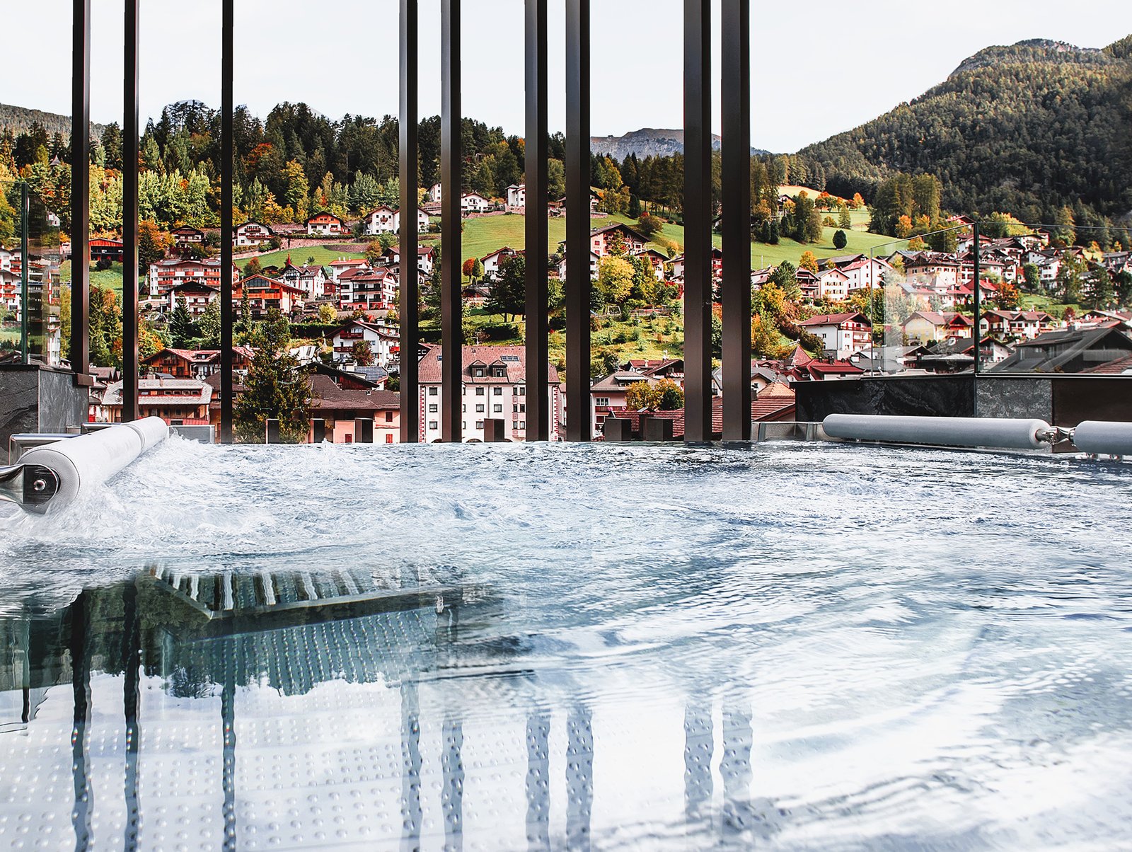 Gardena Grödnerhof Hotel & Spa, the pool