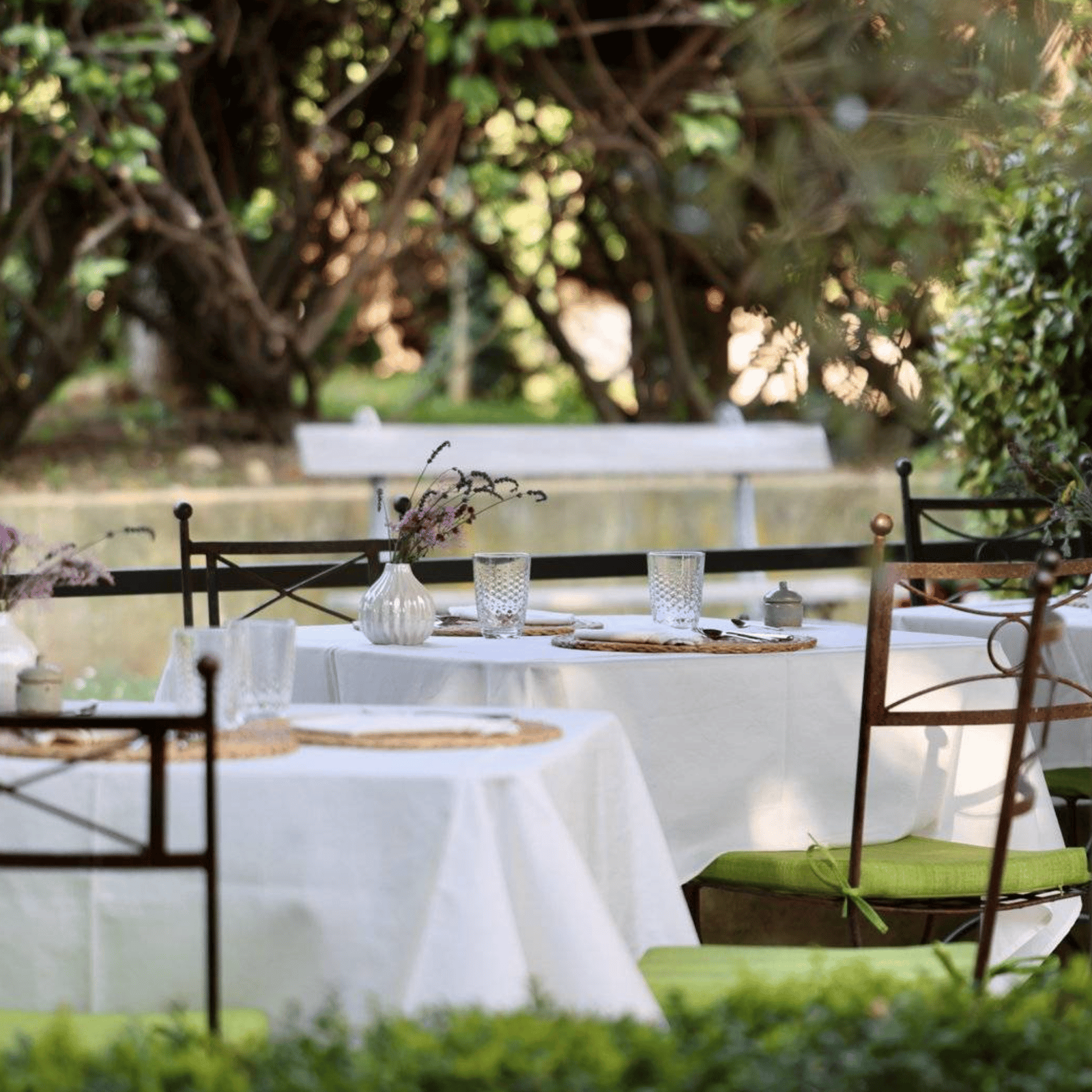 Le Mas Les Eydins : Maison d'hôtes et table gastronomique en Luberon, eat & drink
