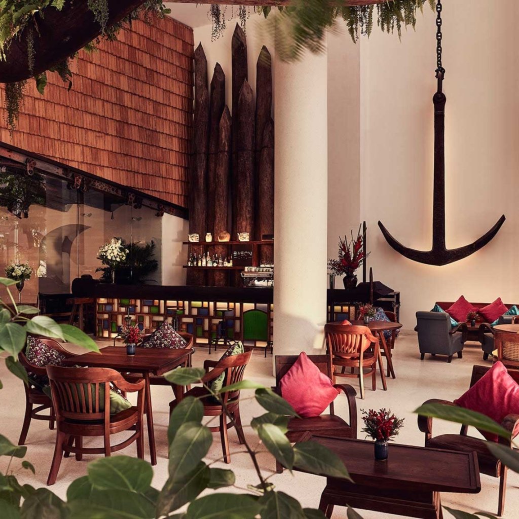 The Myst Dong Khoi Hotel — vibe