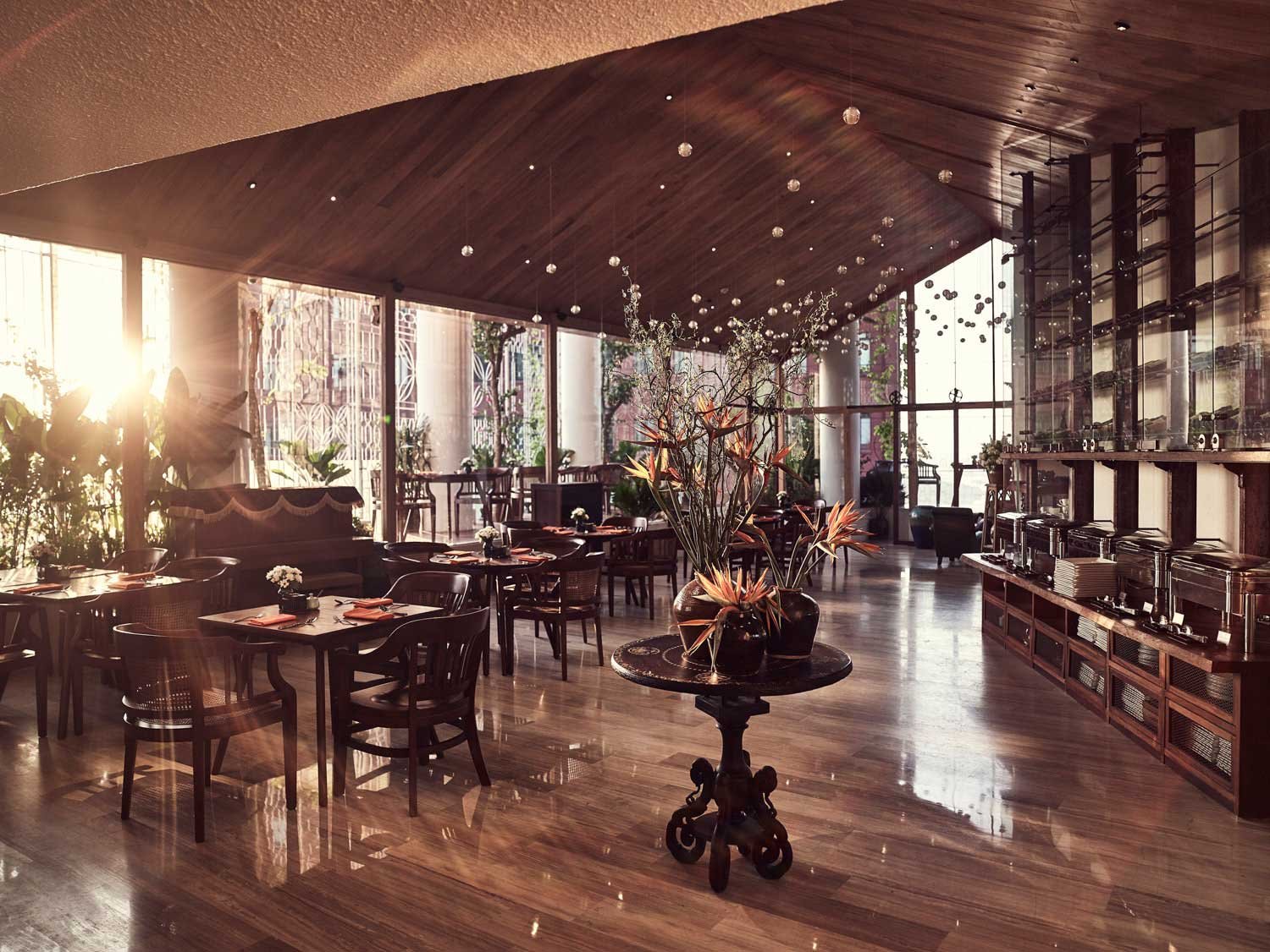 The Myst Dong Khoi Hotel, the nest restaurant