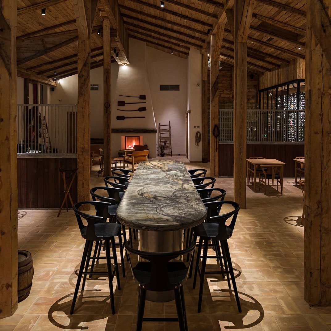 Singureni Manor, eat & drink