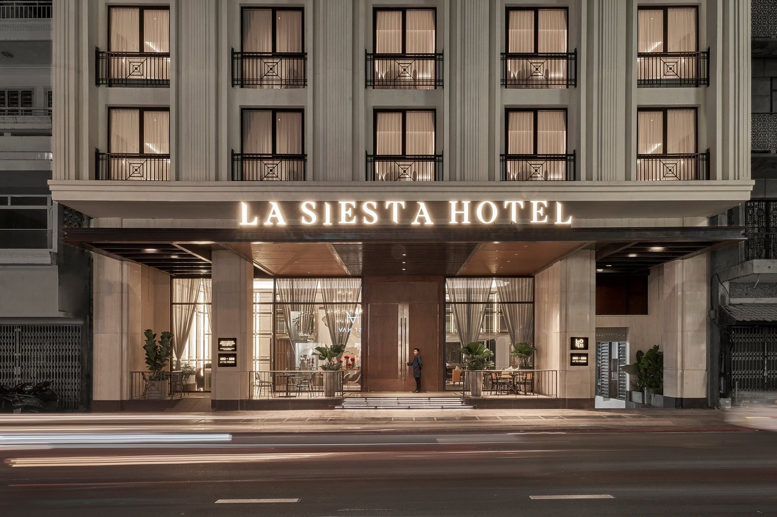 La Siesta Premium Saigon — vibe
