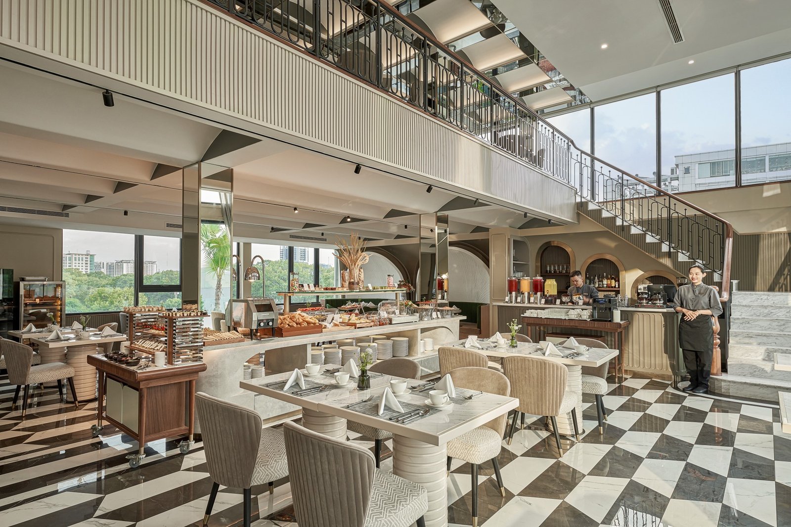 La Siesta Premium Saigon, cloud nine saigon restaurant