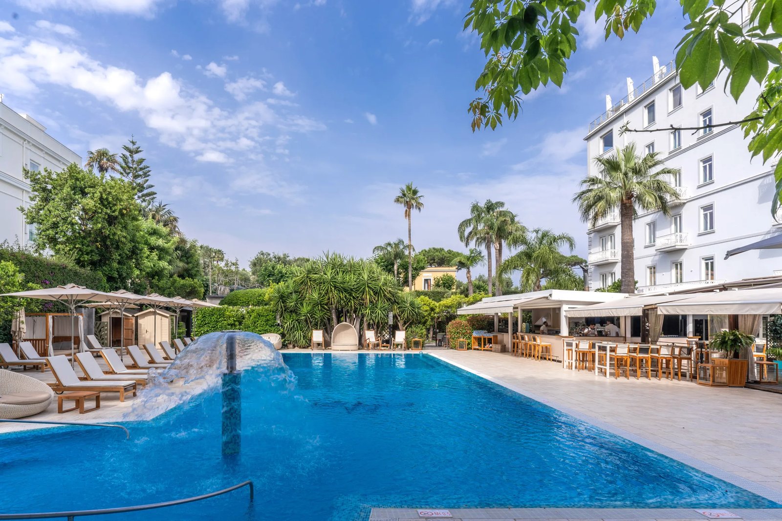 Hotel Mediterraneo Sorrento, the pool