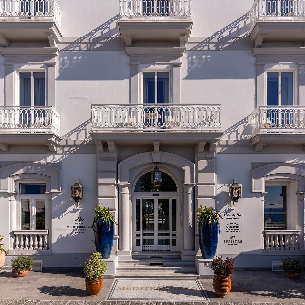 Hotel Mediterraneo Sorrento, how it began