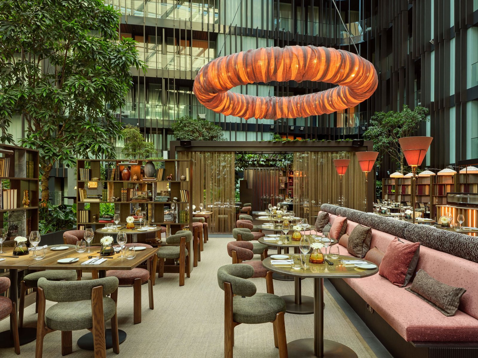 Dorothea Hotel, Budapest, Autograph Collection, eat & drink