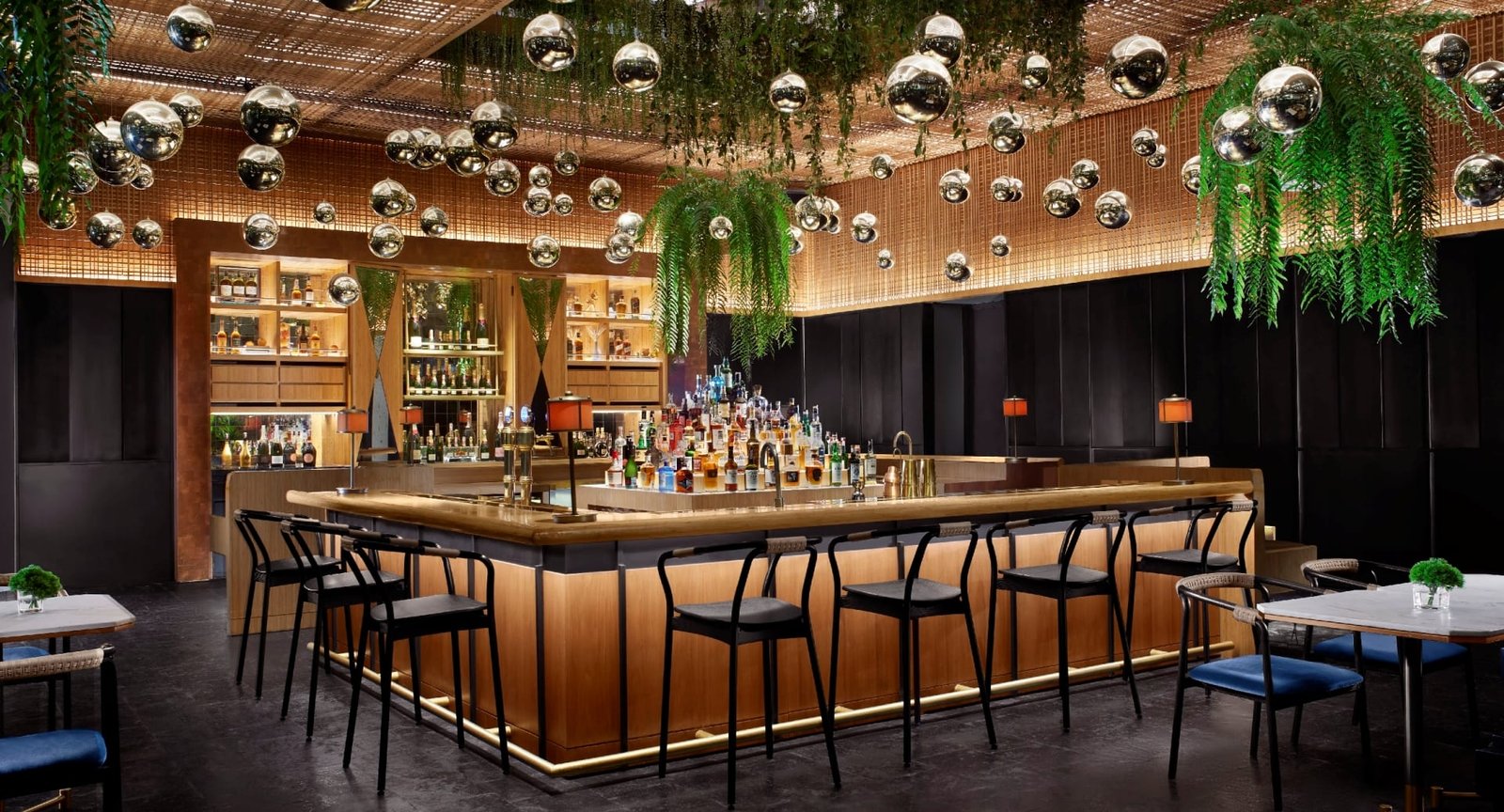 Anantara Siam Bangkok Hotel