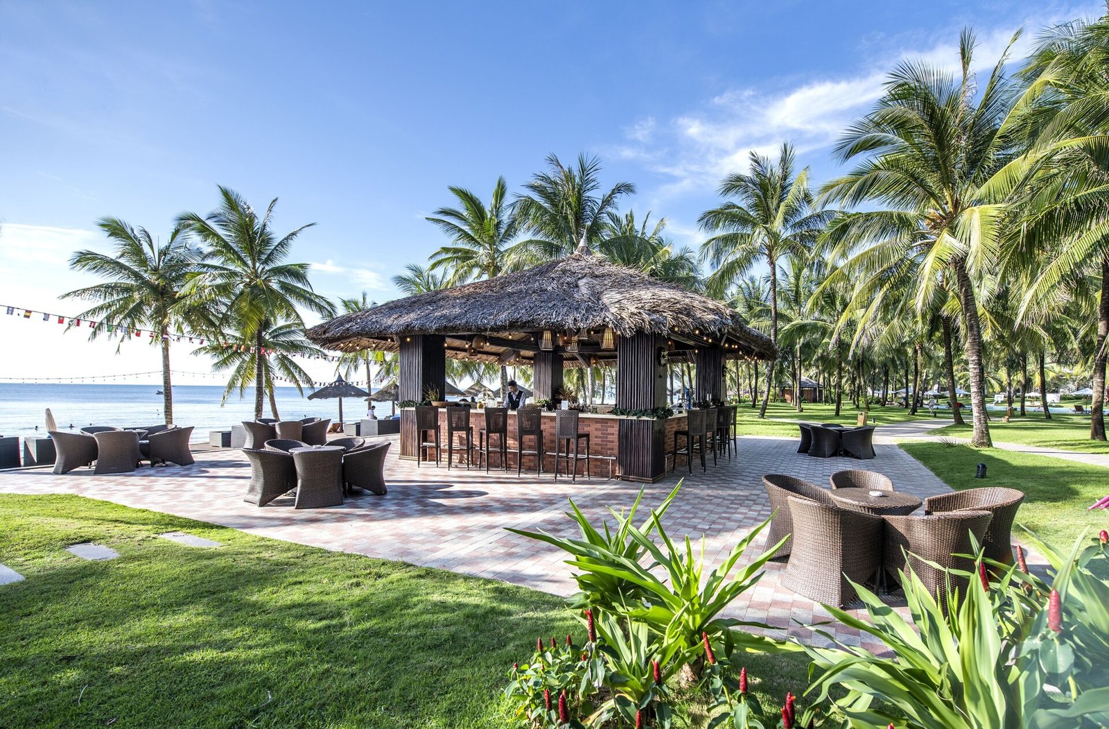 Vinpearl Resort & Spa Phú Quốc — eat & drink