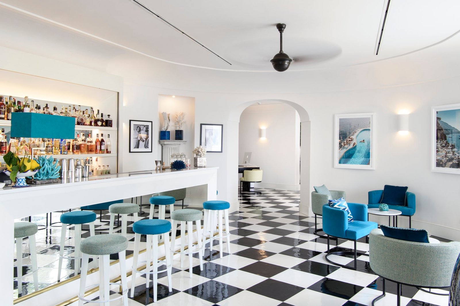 Hotel Miramalfi, azur lounge bar