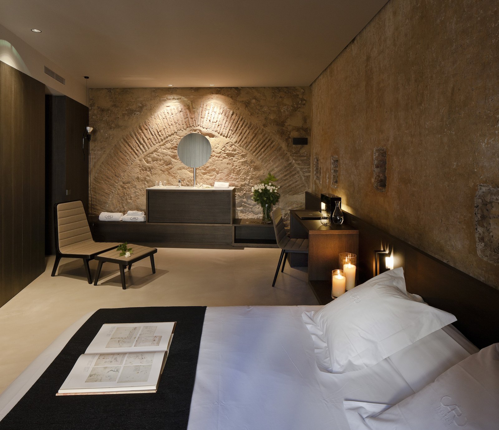 Caro Hotel, rooms