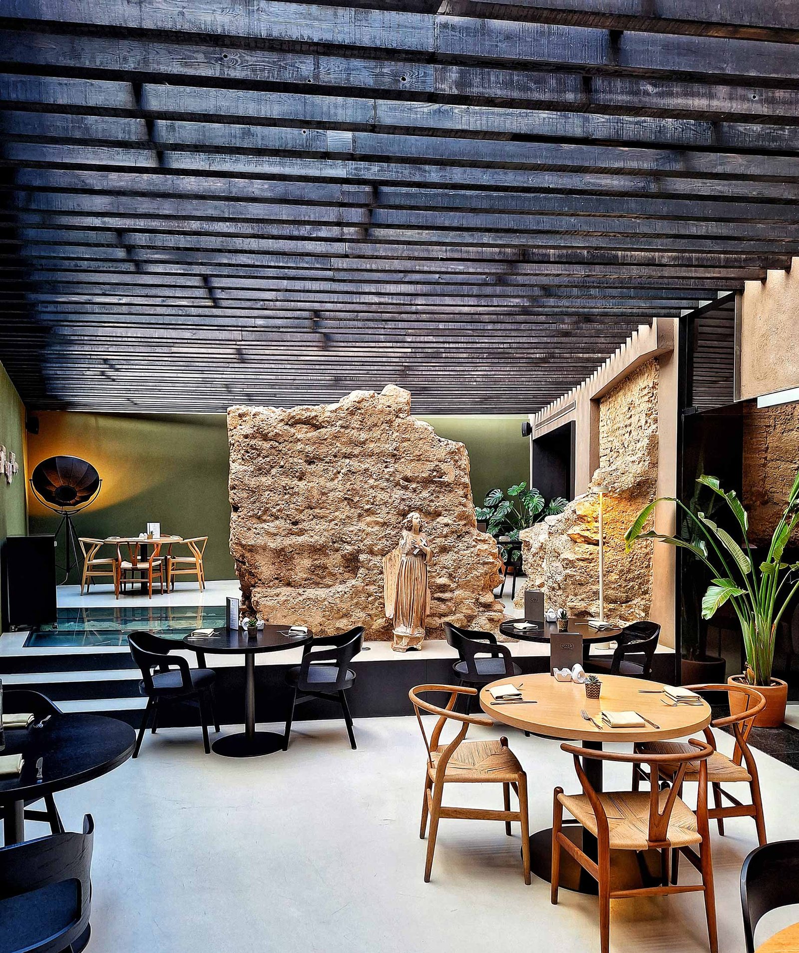 Caro Hotel, eat & drink