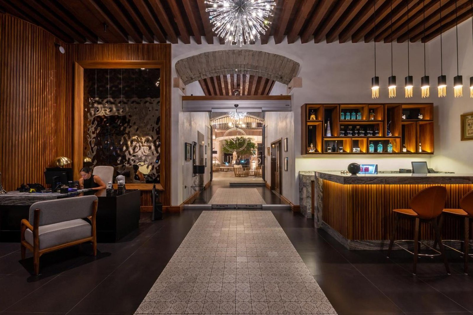 Nueve 25 Hotel Boutique, vibe