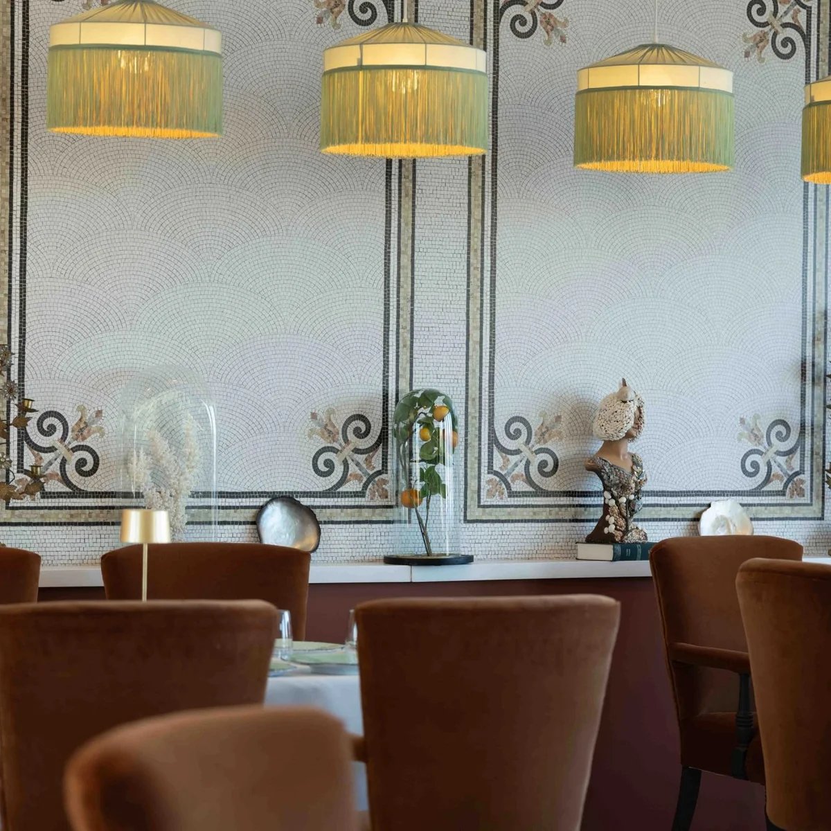Château de Théoule Hôtel & Spa, at the table