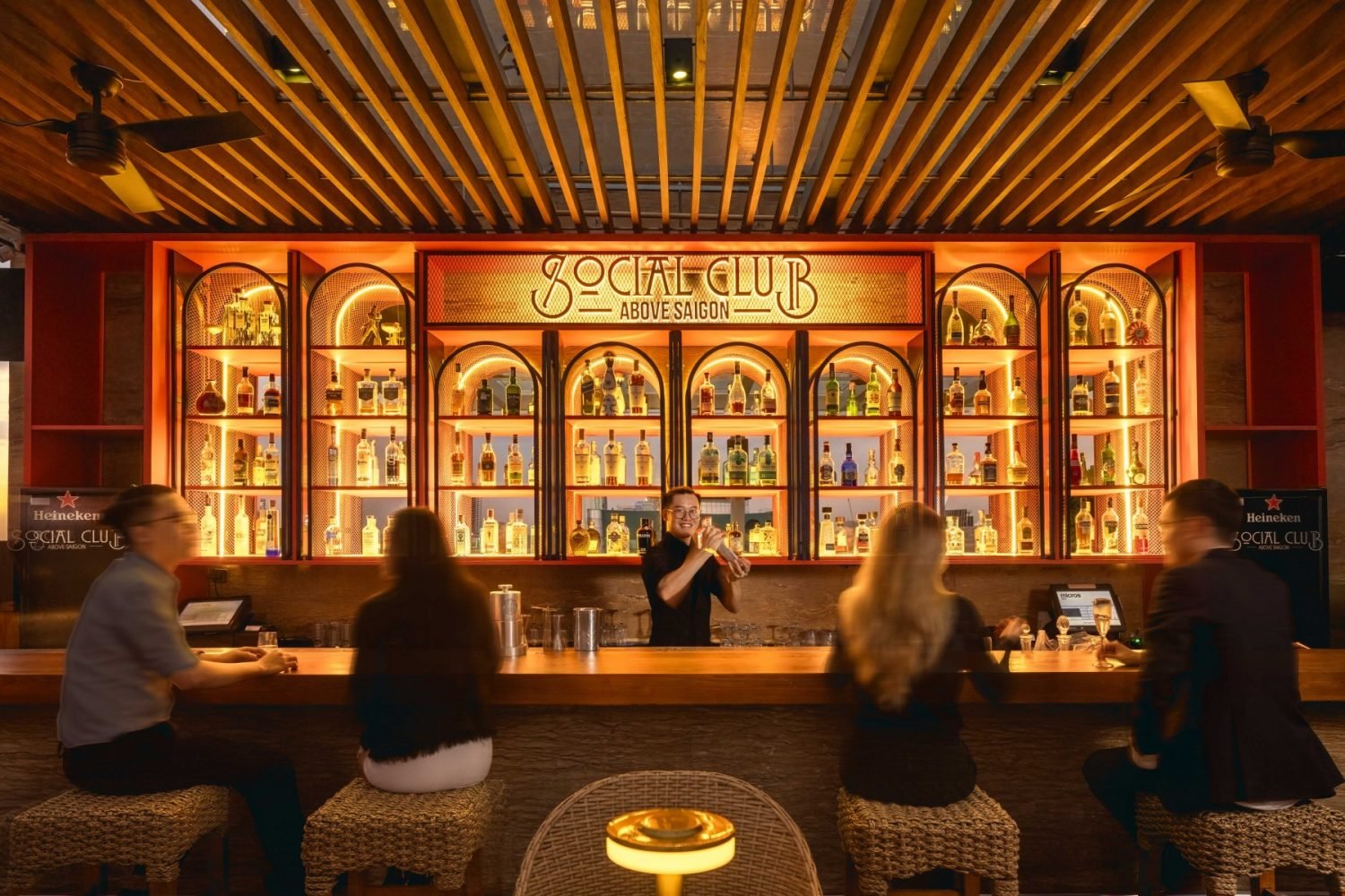 Hôtel des Arts Saigon — eat & drink