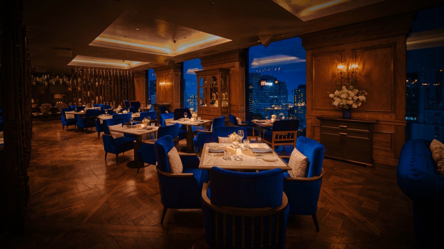 Hôtel des Arts Saigon — eat & drink