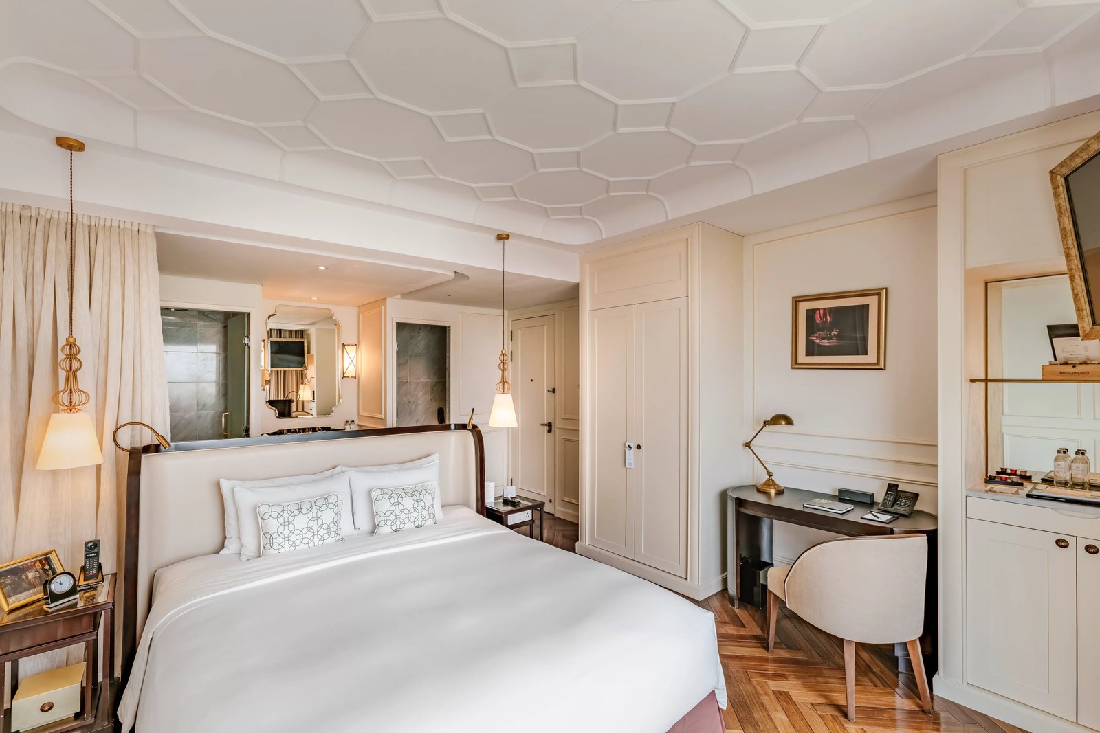 Hôtel des Arts Saigon — rooms