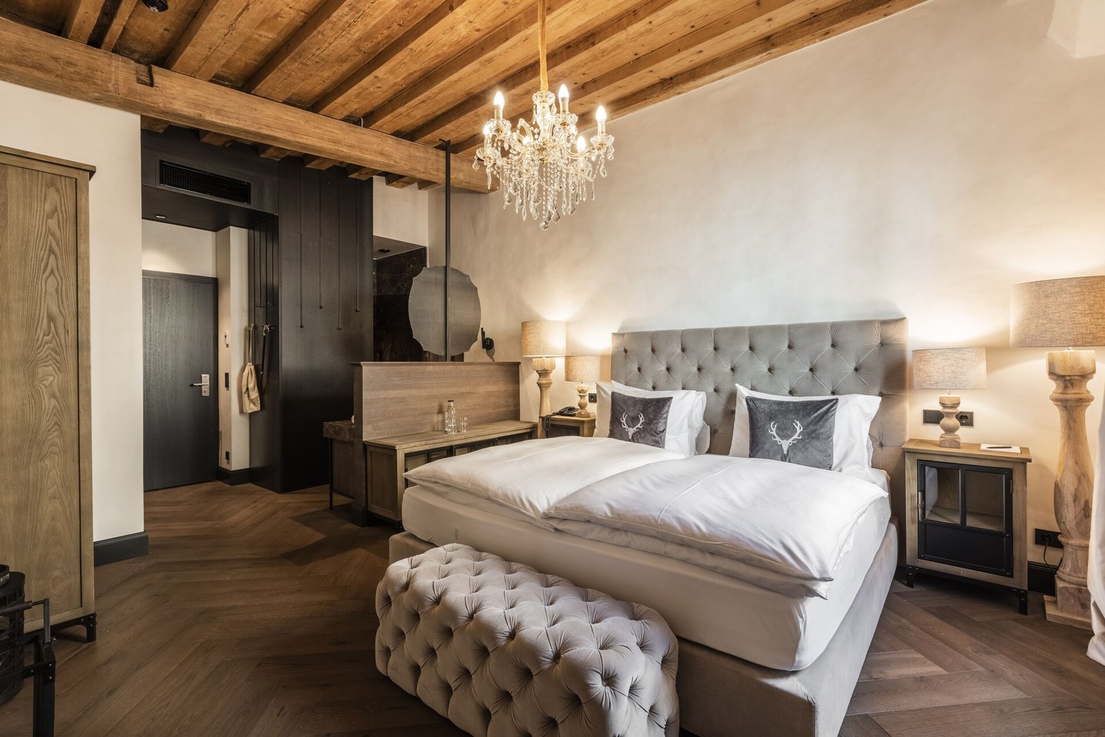 Weisses Rössl, rooms