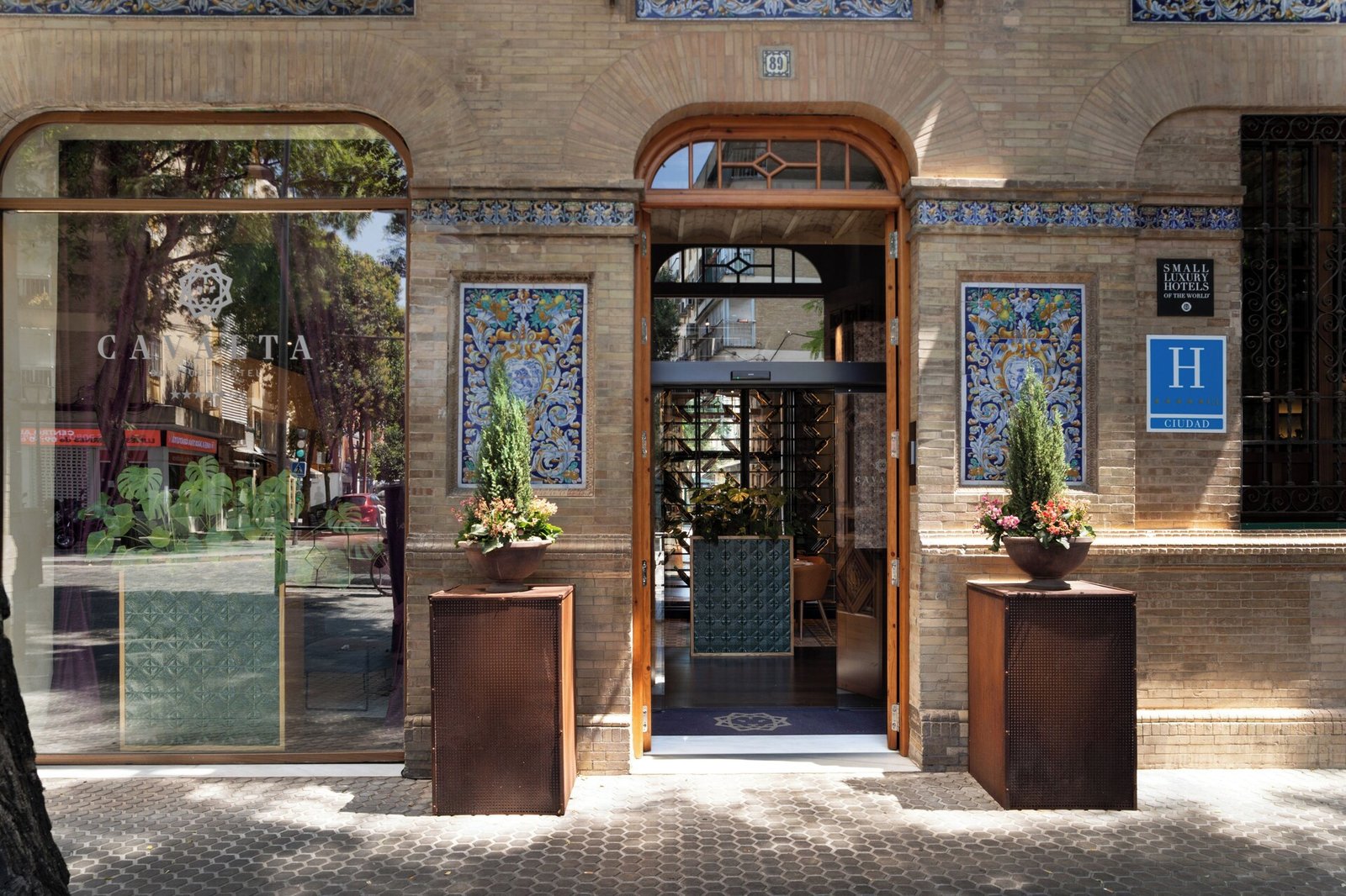 Cavalta Boutique Hotel, backstory