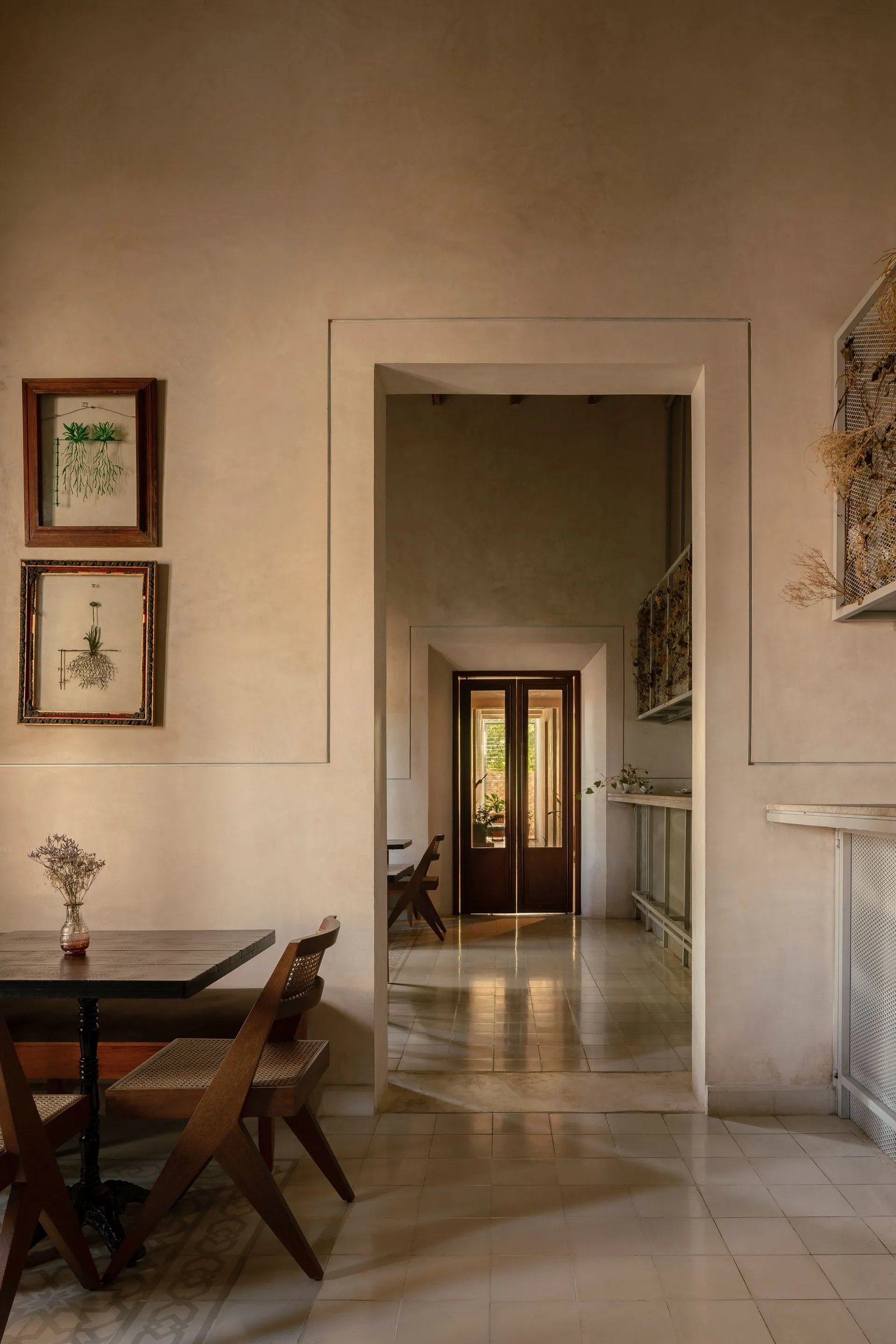 Hotel Sureño, eat & drink