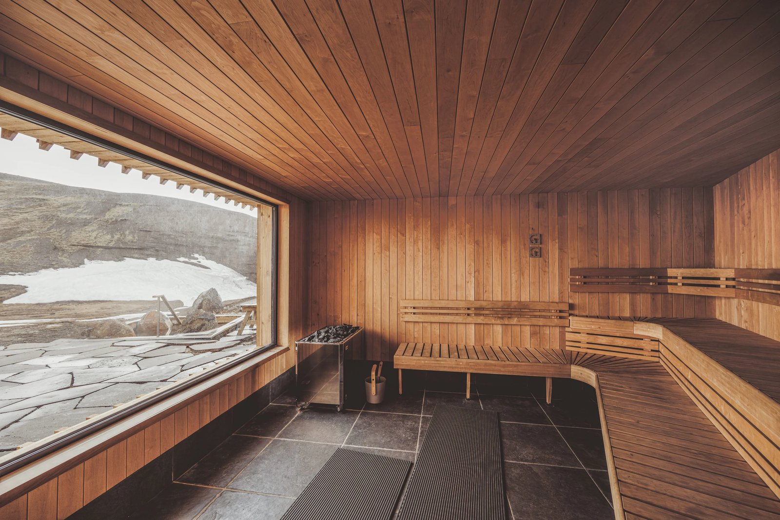 Highland Base at Kerlingarfjöll
