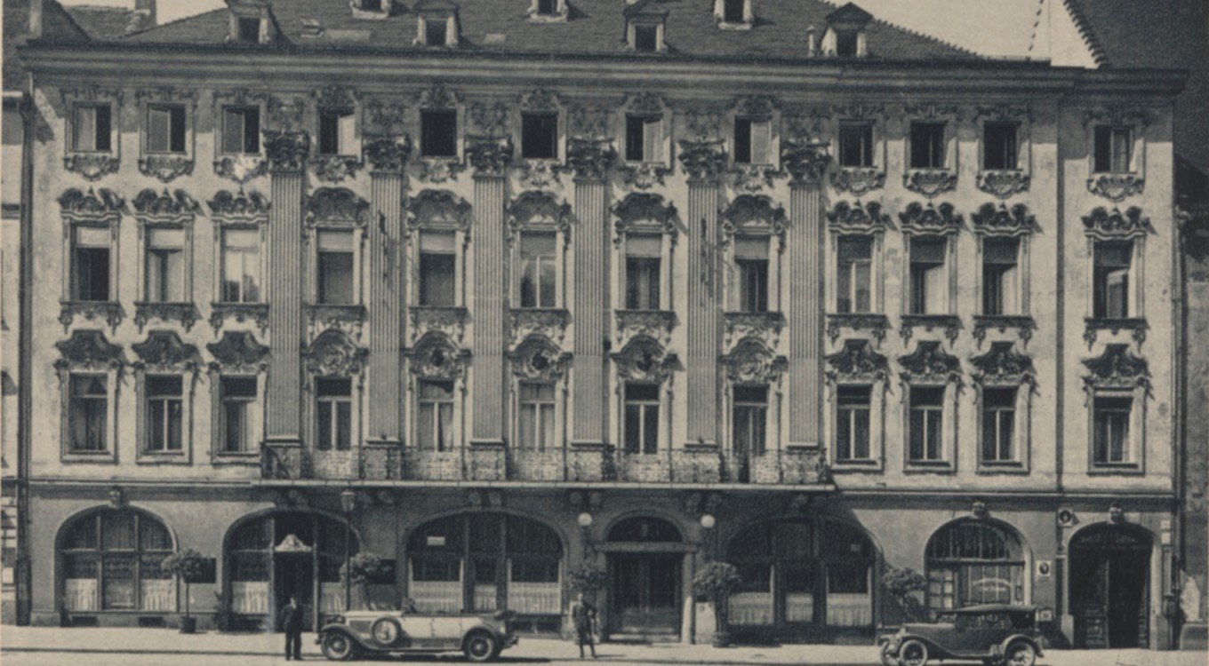 Hotel Maximilian's, backstory