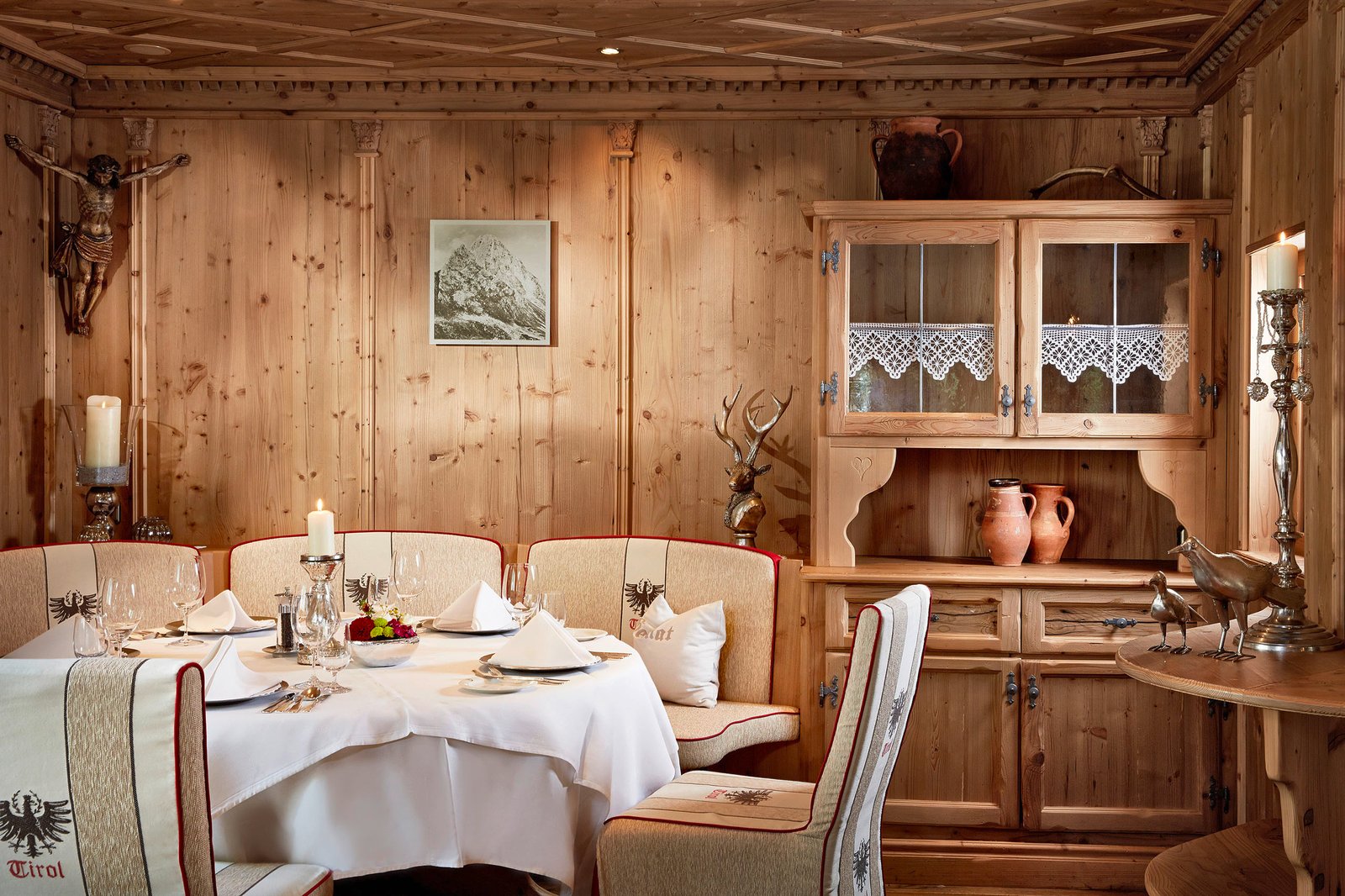 Relais & Châteaux Spa Hotel Jagdhof, hubertusstube