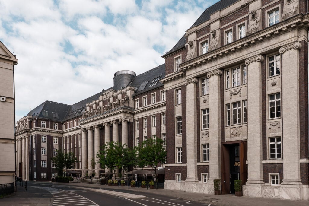 The Wellem Düsseldorf, backstory