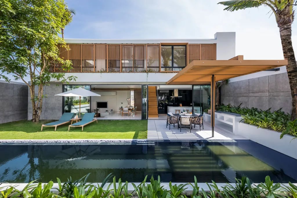 Sailing Club Signature Resort — vibe